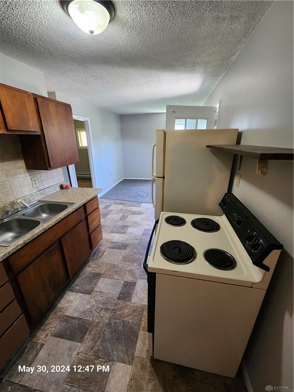 736 N Main Property Photo 22